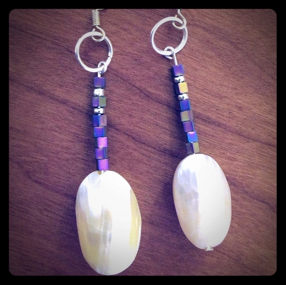 Shell drop earrings - Picture 1 of 1